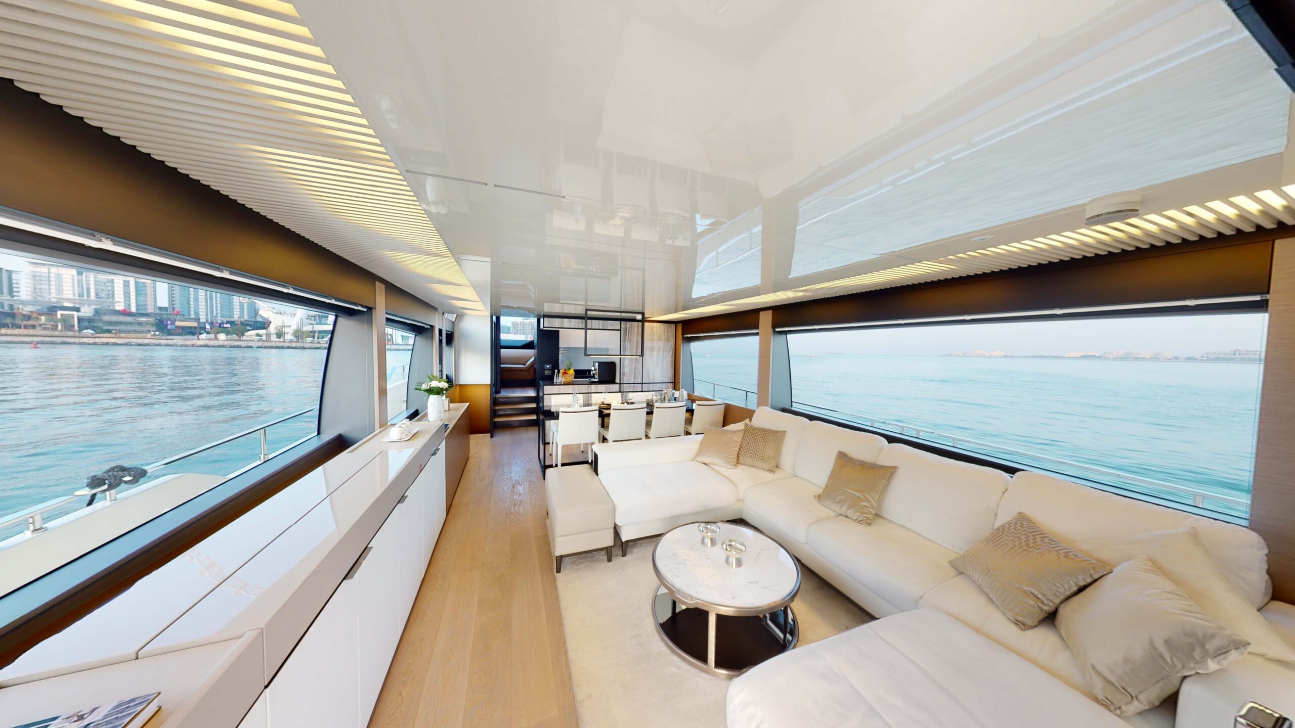 Dubai - Ferretti 80FT8