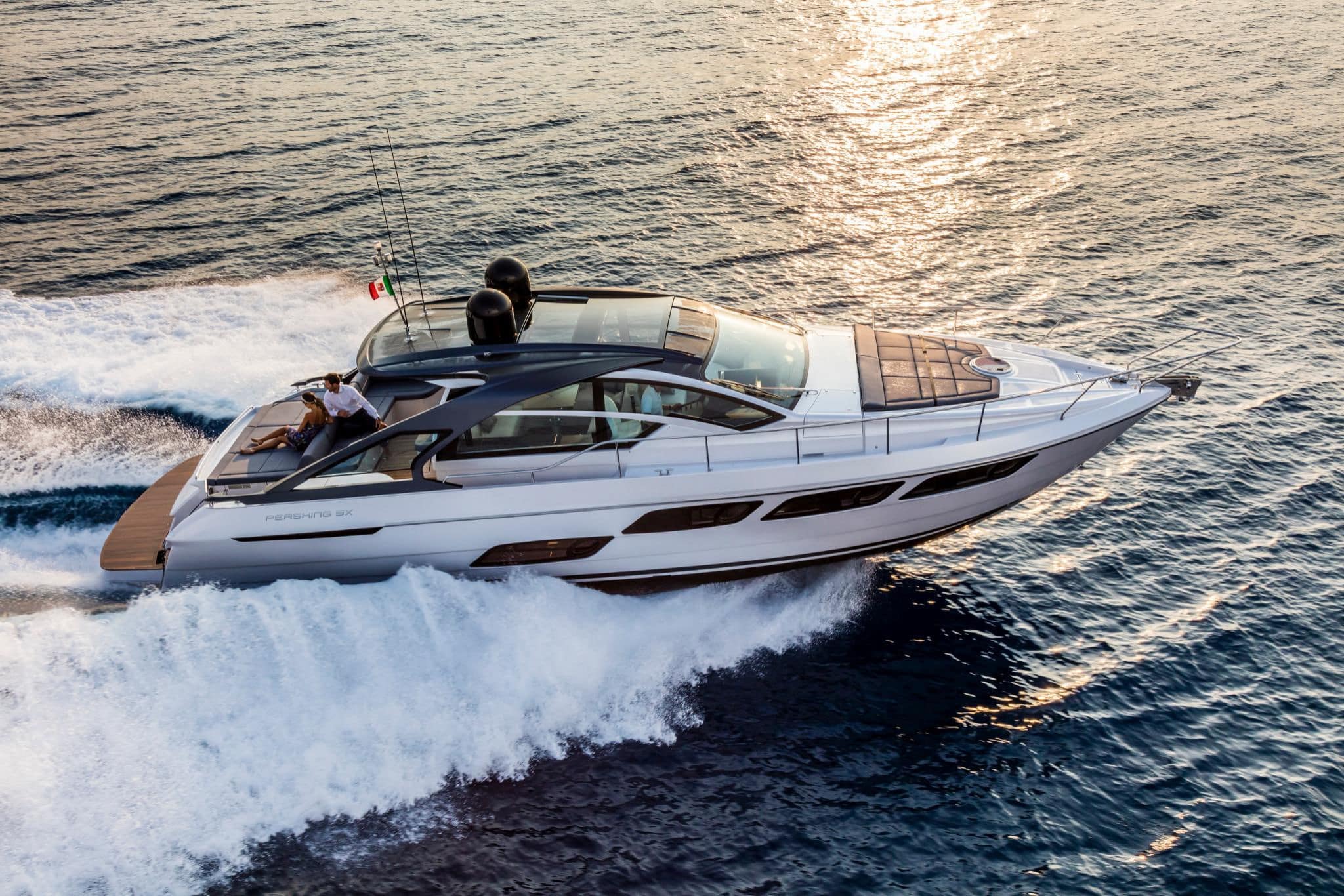 yacht-charter-Pershing-55ft3