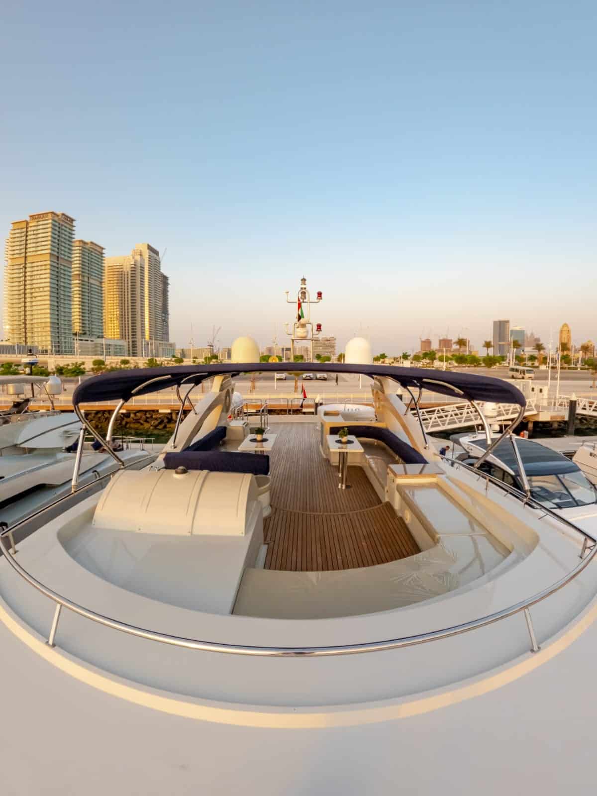 yacht-charter-contessa-115ft21