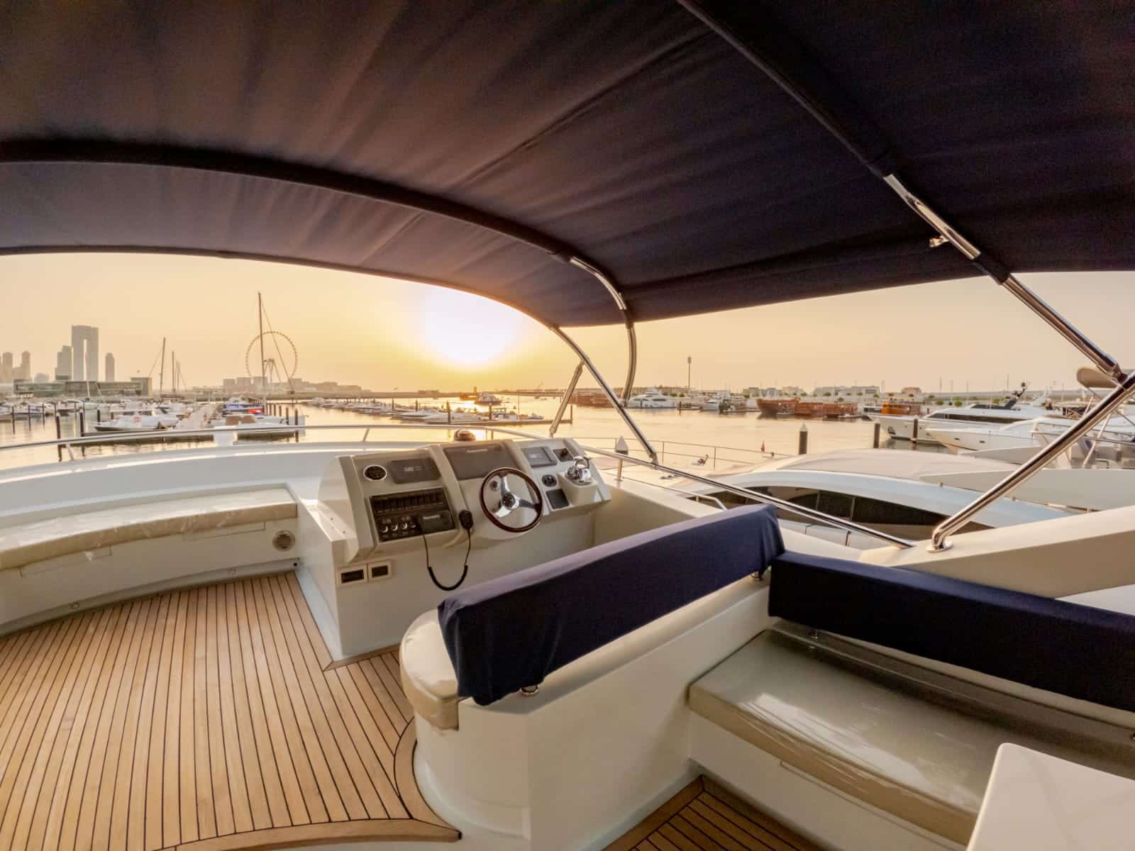 yacht-charter-contessa-115ft5